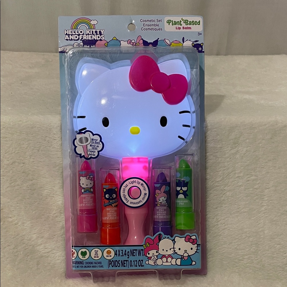 Hello Kitty Light-Up Cosmetic Set with Pink and White Accents